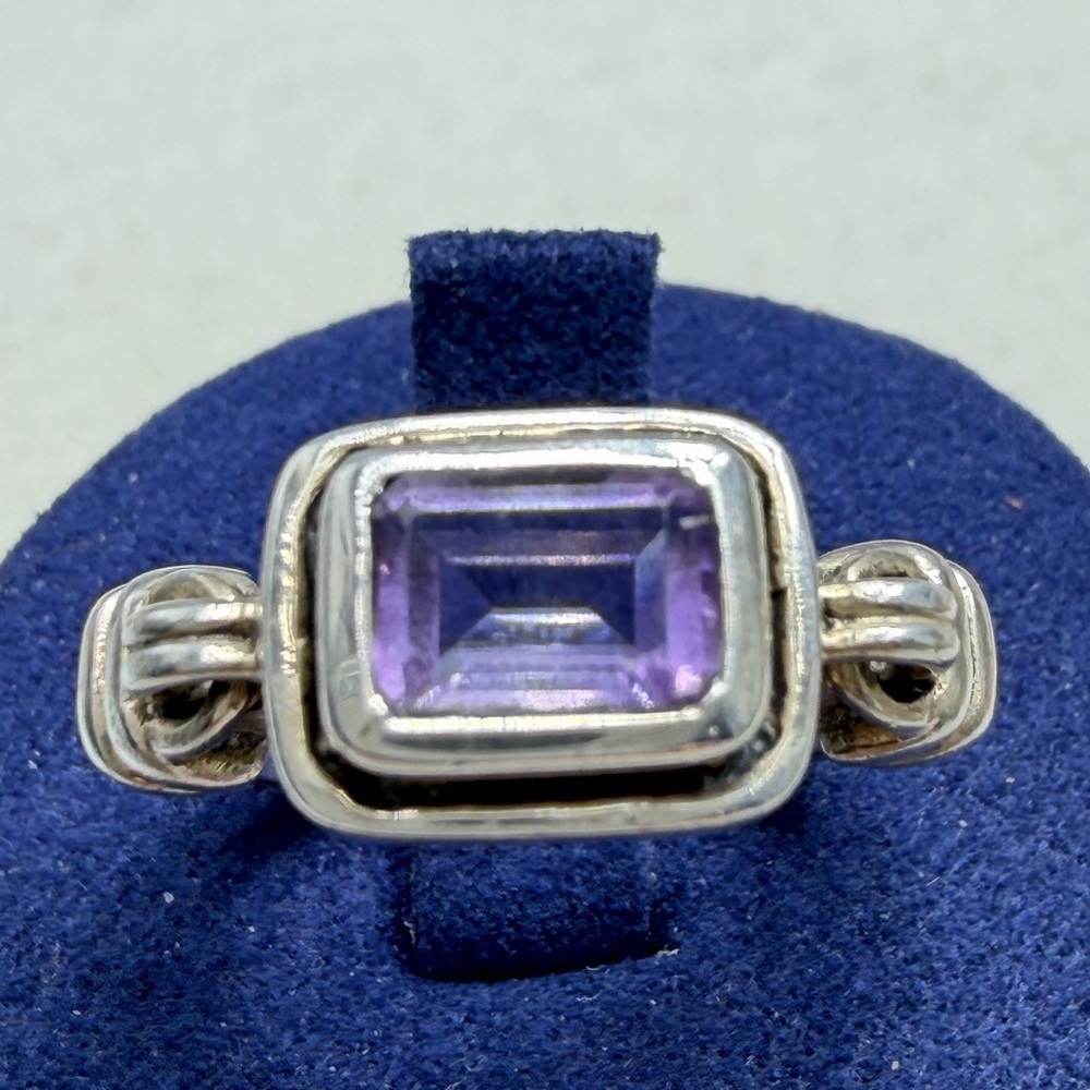 Silpada 925 sterling ring Amethyst size 7 Misty Morning #8STR